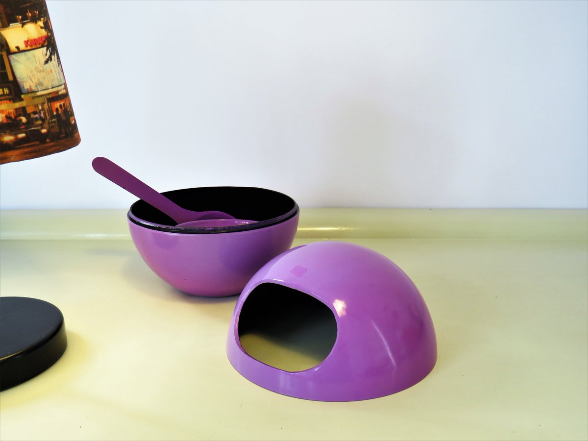 MaLanterne's tweet photo. Vintage Retro Snack Server, Ball with Five Bowls and a Spoon, Melamine Retro Snack Server, Bright Purple Color, Space Age, Holland, 70s https://t.co/kjF0lei00k #Fashion #Sales #Music #Barbie #Holidays #Vintage #Home decor #Free shipping #DiningAndServing https://t.co/Ww2aNPWiZG