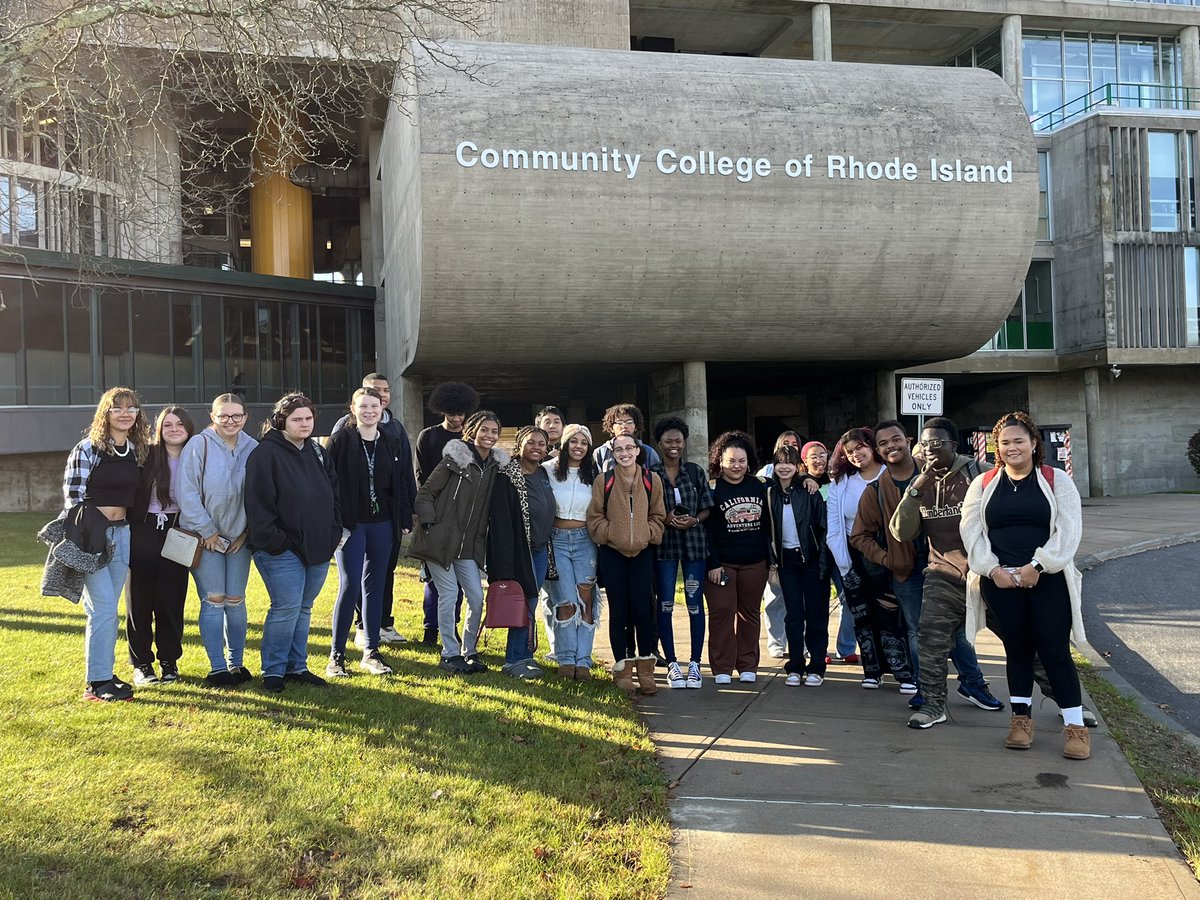 Elizabeth Fasteson tweet media