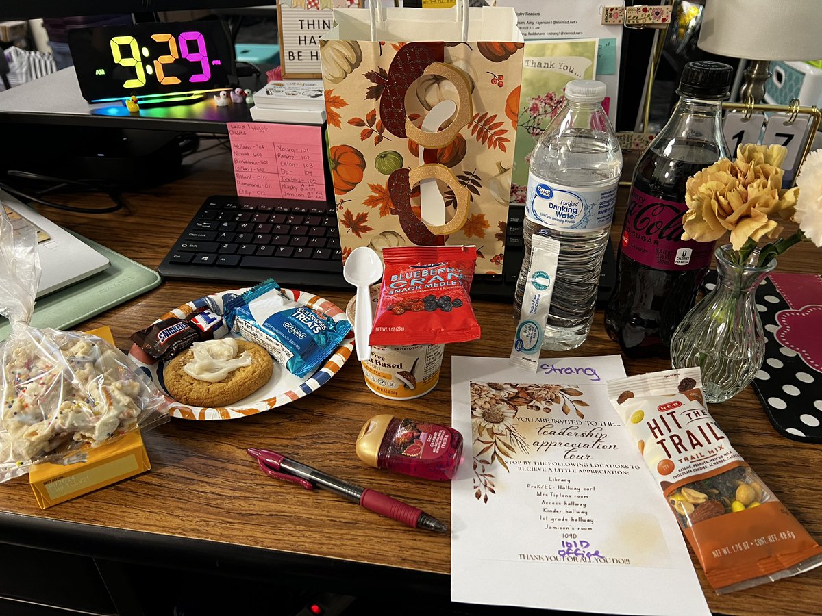 ReddishAnn Strang M.Ed. tweet media