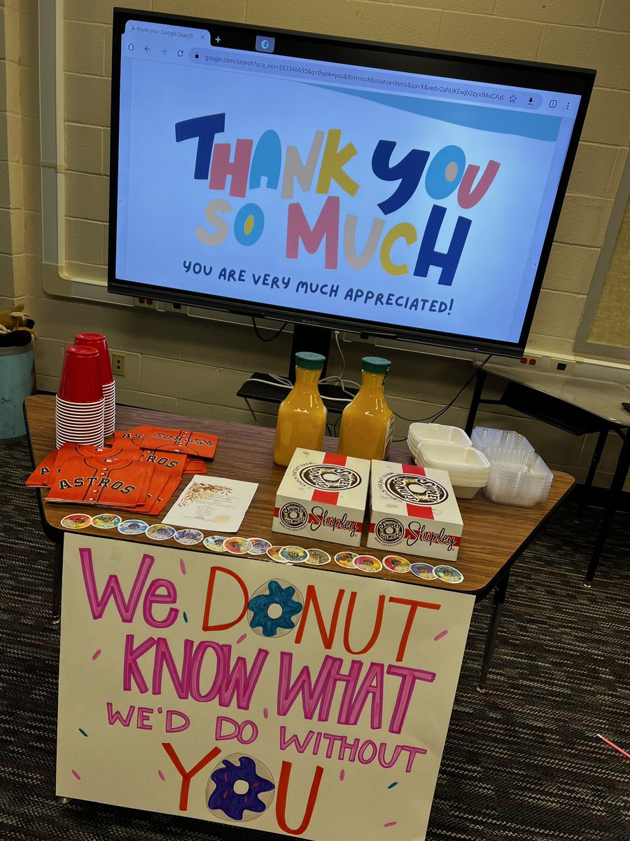 ReddishAnn Strang M.Ed. tweet media