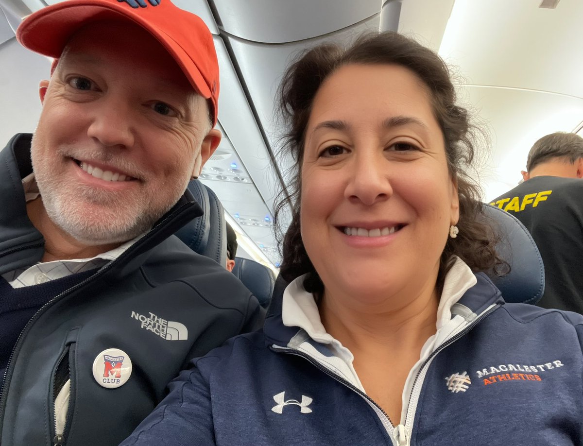 It’s #FanFriday and these two @MacalesterScots super fans are on the way to Boston to play Pickleball with @macalumni tonight, have brunch with Mac parents tomorrow morning, and cheer on our @MacalesterMBB team when they play @MIT tomorrow afternoon! #GoScots #HeyMac