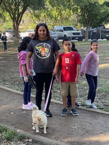 Alief_Fame's tweet photo. Chambers Elementary’s 2023 Turkey Trot!! @ChambersCharger #fameweek #wearealief https://t.co/d7csqavMnQ