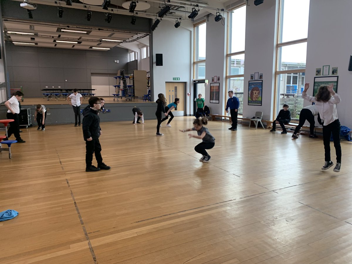 MrsLMollison's tweet photo. @BBCCiN @LethamPSPerth  In House Challenge hosted the CIN Bearpees challenge! We raised £35 in coppers! Good work teams! https://t.co/CLOVo5lE6O