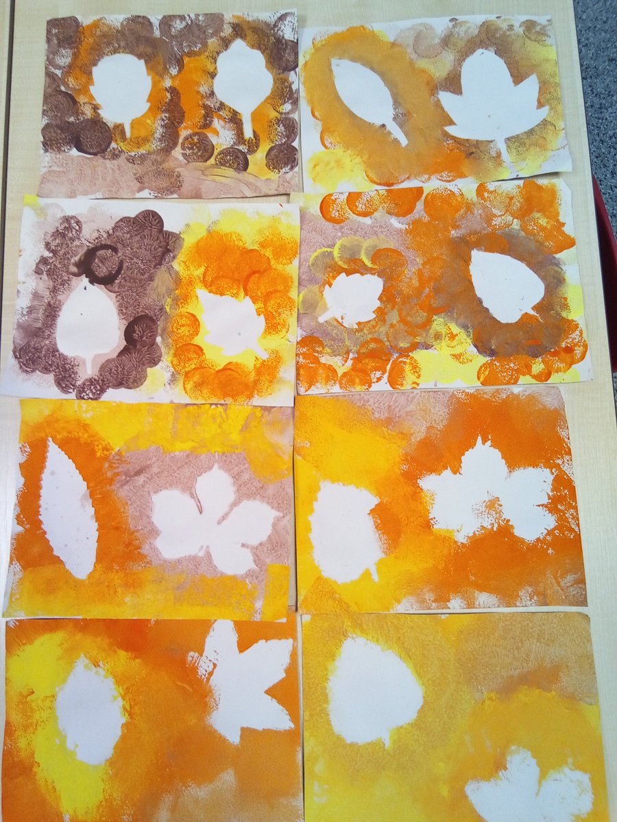 Reception children have been using Autumn colours to create beautiful artwork by sponge printing around leaves. 🍁🍂🍁🍂🍁