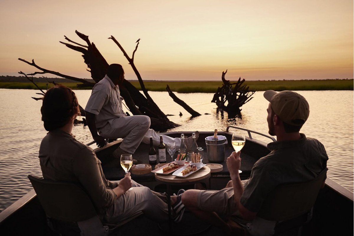 Private #Sundowner cruise on the #ChobeRiver

Get in touch: info@vayeni.com

📸 @sanctuaryretreats

#Vayenitravel #luxurytravel #travelwithus #dmc #sanctuaryretreats #luxuryresort #Chobe #visitafrica #Botswana #wanderlust #explore #ChobeChilweroLodge #vayeni #1dmc