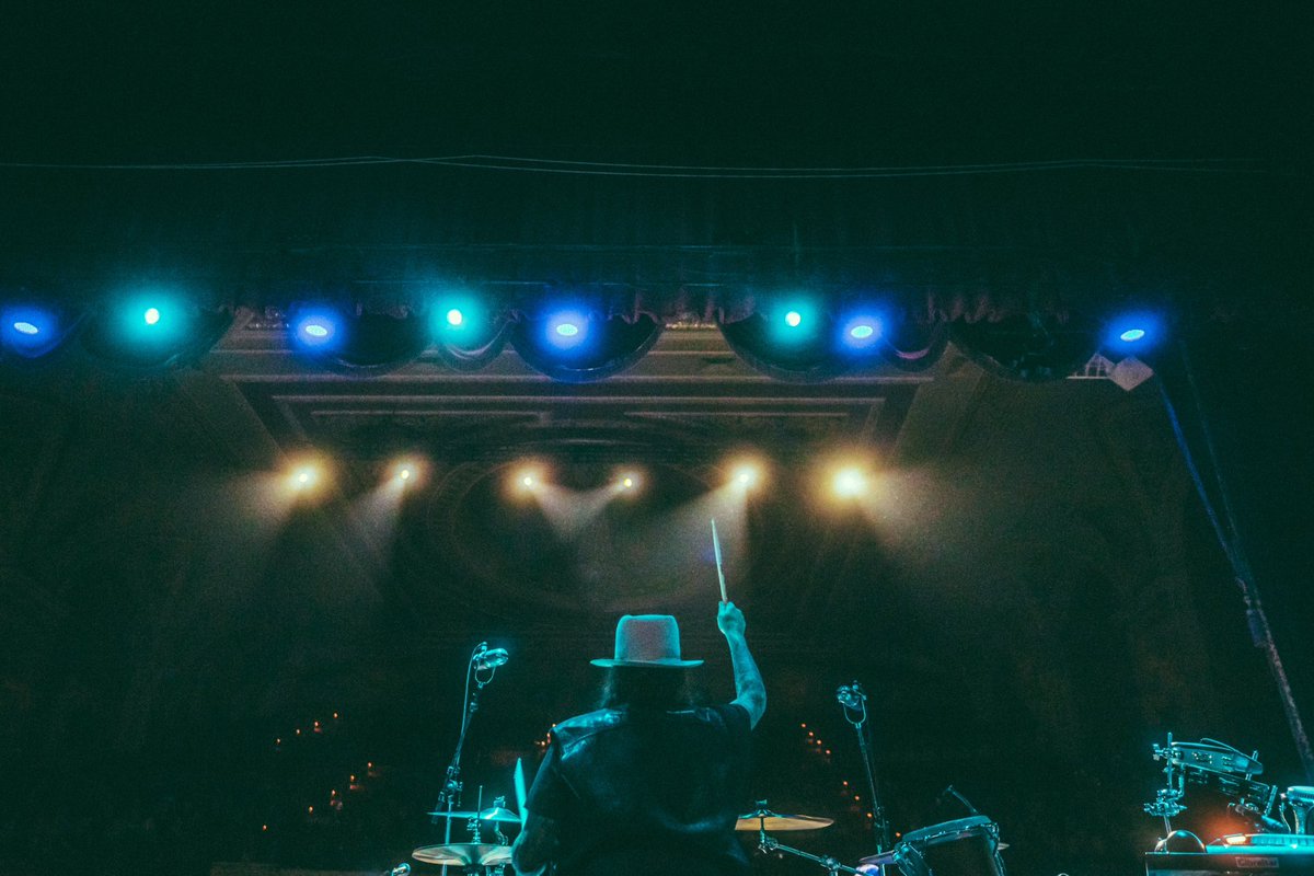 blackberrysmoke's tweet photo. #Waukegan, thanks for bringing the energy last night! Such a pleasure having @NicoBere with us again. See you tonight, #ElizabethIN!
Photos by Andy Sapp https://t.co/ZaxzRqfPbZ