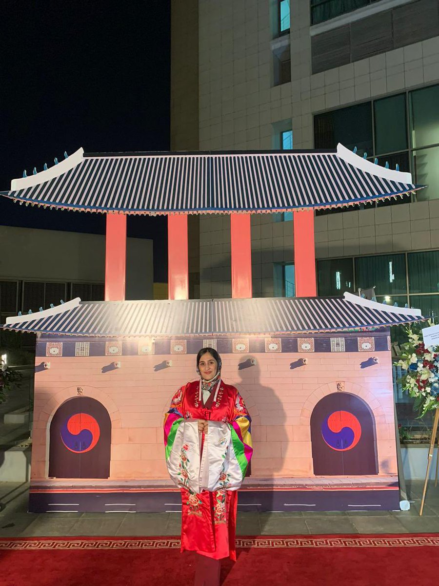 hezhahussen's tweet photo. Reflections from the National Foundation Day of the Republic of Korea🇰🇷. #Kurdistan #Erbil #KoreanConnection #korea https://t.co/XBuksCGkxq