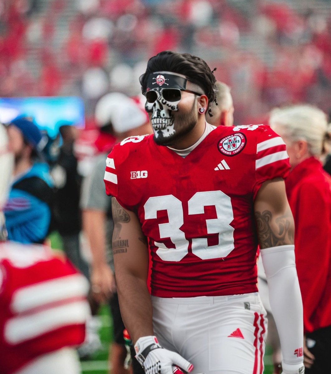 BlackshirtMedia's tweet photo. @javinW33 Congrats on that Blackshirt my guy. Well deserved. https://t.co/Iq3IFrp4J2