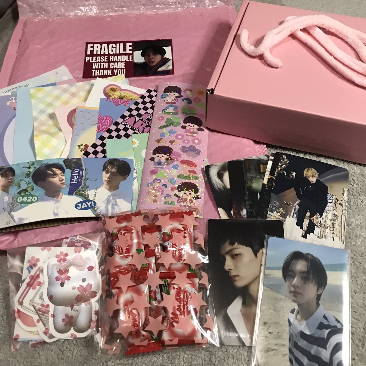 jillsych's tweet photo. One of my top prios is finally home!💚✨ At last hindi na magisa si ikeuuuu HAHAHA. Hindi ko talaga siya makuha-kuha sa iba kasi super mahal talaga then @Eli_cartz sells it for steal friessszz. Thanks eli so much!💚 Sa uulitin mong budol🫣

 #From_Elicartz https://t.co/h8NjGY1Lop