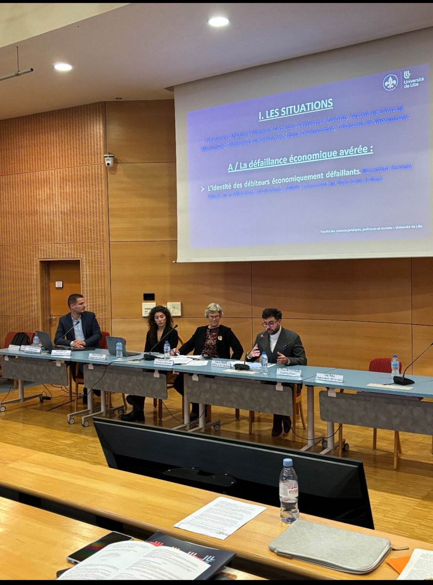benjaminferrar1's tweet photo. Ravi d’être intervenu ce jour à l’@CRDP_univlille dans le cadre du colloque « La défaillance économique : quelle définition pour quel traitement ? ». Merci à Véronique Bourgninaud et à @ghandourbertill pour leur chaleureux accueil https://t.co/aT90aJnEFM