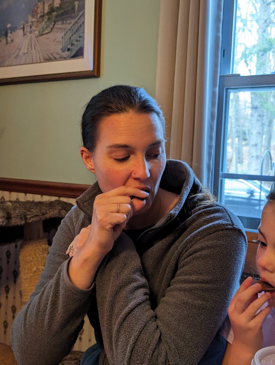 cemongillo44's tweet photo. On my B'day wknd, I got to spend some time with family n friends and enjoy another @Tryazon  party! We got to sample some delicious #rittersportchocolate-The most colorful chocolate! We tried to have a fun backdrop, but it didn't work as expected. Oh well,  the chocolate great! https://t.co/aOJoN1s6Wa