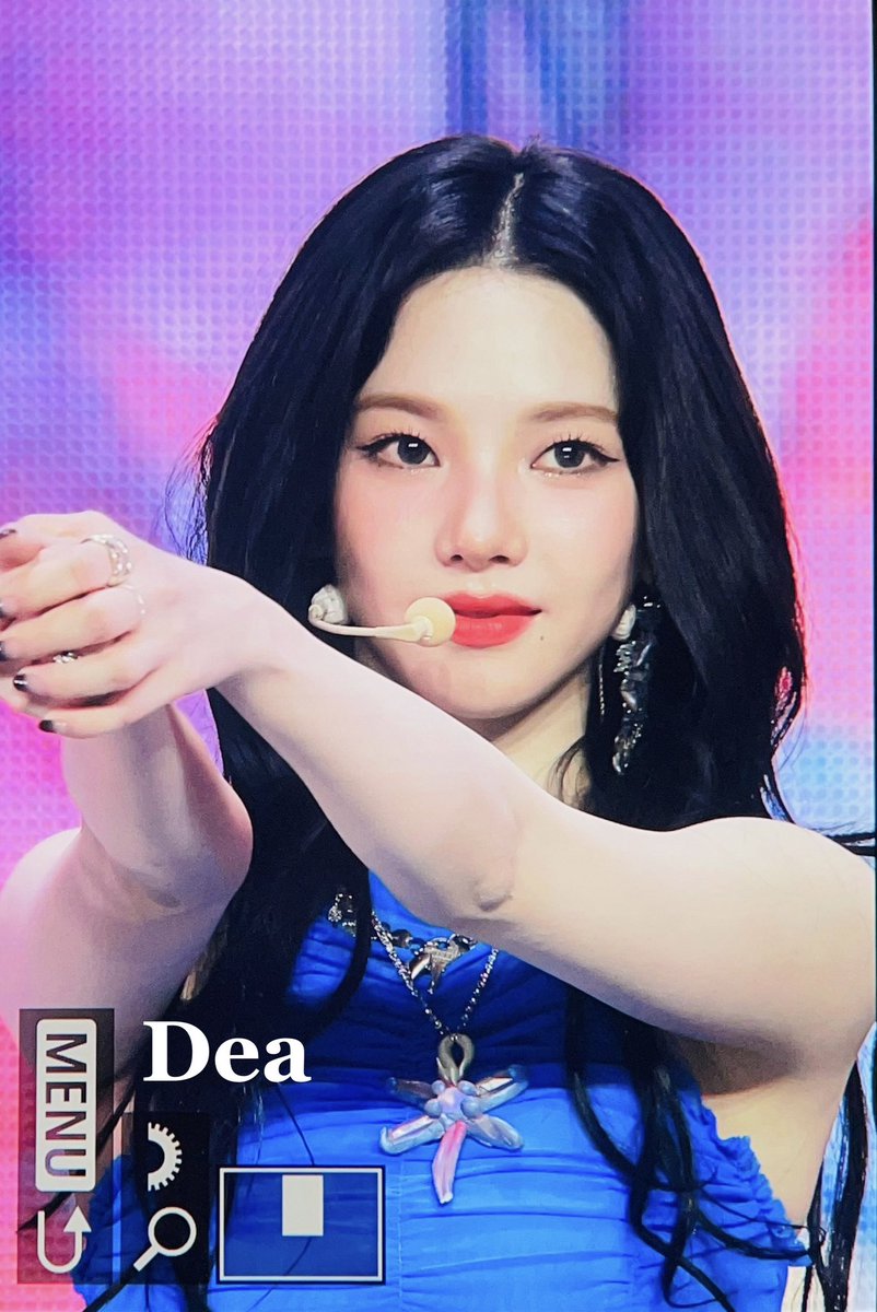 dea_0411's tweet photo. 231117 🐈‍⬛💙

#카리나  #KARINA #カリナ  #에스파  #aespa #エスパ https://t.co/2bGfa6xfzW
