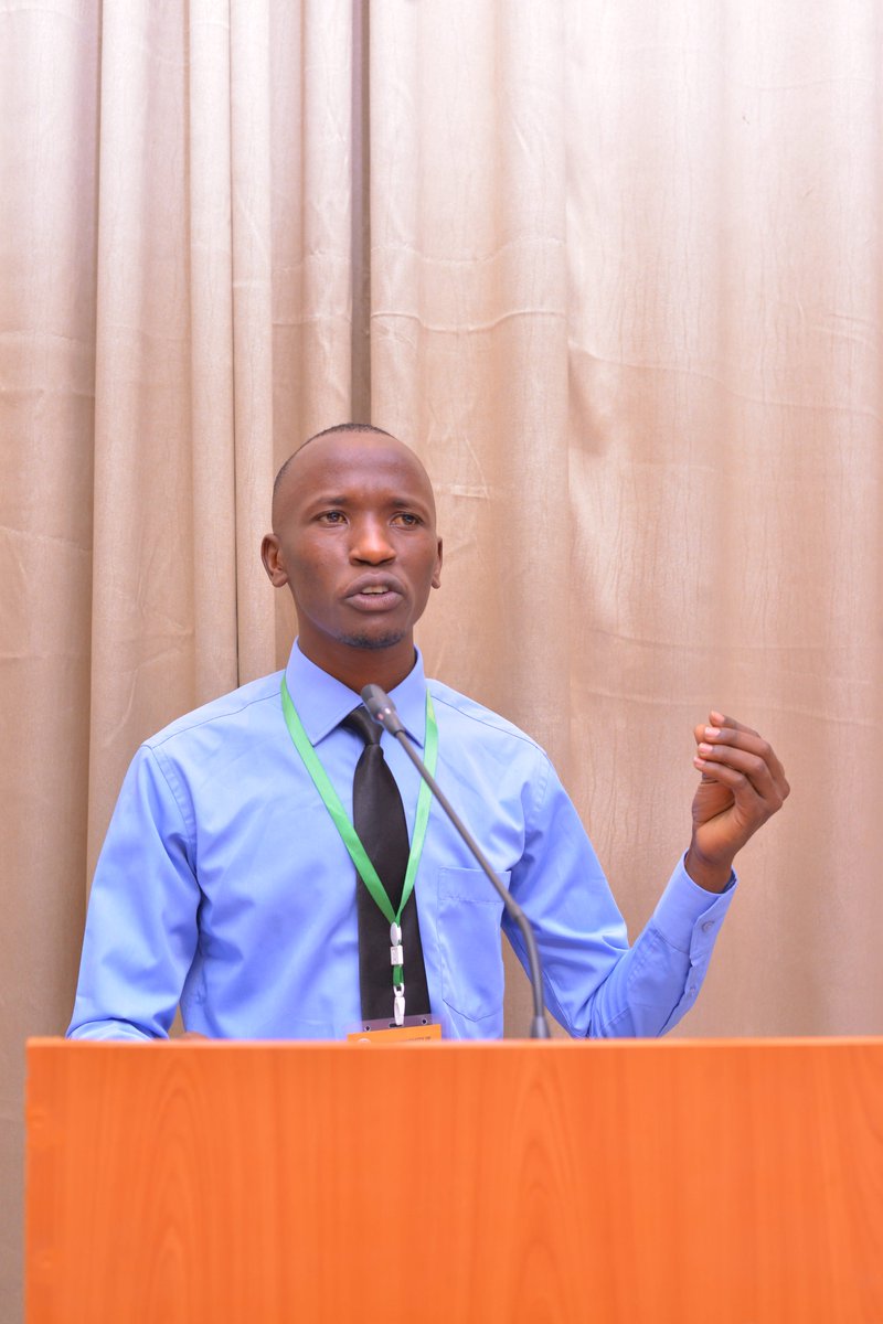 MbararaUST's tweet photo. Exceptional Researchers: Out of all the researchers who disseminated their research findings at the conference #MUST18thARDC, there were only two undergraduate researchers.
These were;
-Immaculate Karungi
-Musau Immanuel Afrika

Congratulations on this milestone. https://t.co/6DtdgIv6w3