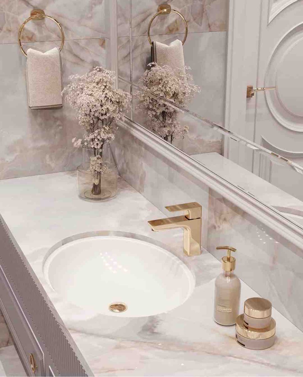 ProBuiltBuilder's tweet image. Let’s take a closer look at yesterdays bathroom inspo pic! Just look at this stunning bathroom sink 🤩✨ #bathroomremodel #inspopicture