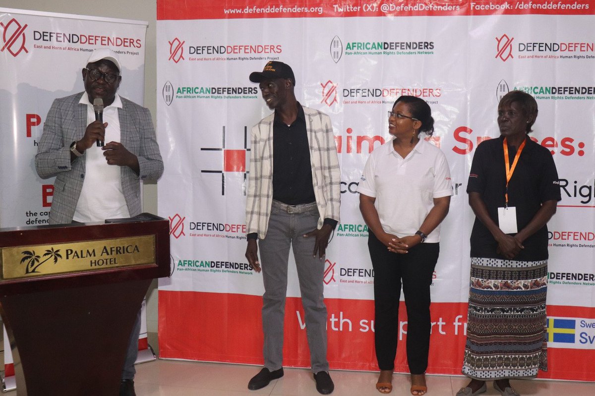 DefendDefenders's tweet photo. 🏁 It's a Wrap ❗️

Today we concluded #ClaimingSpacesSS23 in Juba. 

#ClaimingSpaces, DefendDefenders' annual flagship event, brought together dozens of human rights defenders from all States of #SouthSudan. 

Over the last two days, they attended workshops on advocacy, protection, & well-being — building their capacity & acquiring proficiency in the use of tactical tools for human rights work. 

Special thanks to:
⭐ @SSHRDNetwork for their leadership. 
⭐ Partners, including @SweinSouthSudan, @Sida, & @NLinSouthSudan, for their support. 
Appreciation to:
⭐ Hon. Fidensia Charles, Acting Chair of the South Sudan Human Rights Commission, for her participation.  

✊🏿 #UDHR75 #HRDs #WHRDs 🇸🇸