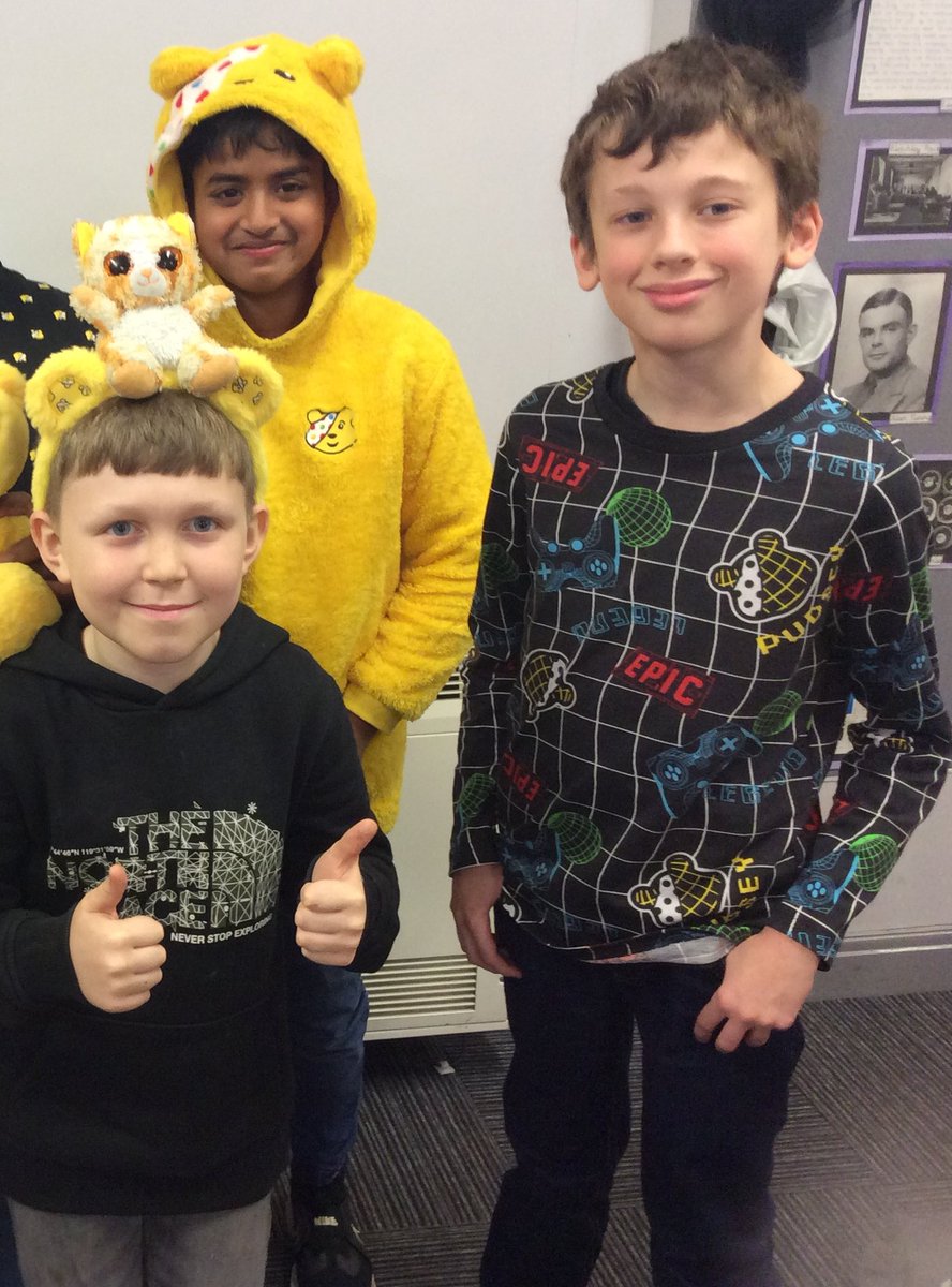 StPhilipsY6C's tweet photo. Happy Children in Need Day! @BBCCiN  #teamstphilips
@StPhilipCEAP https://t.co/K9uJUmxyMT