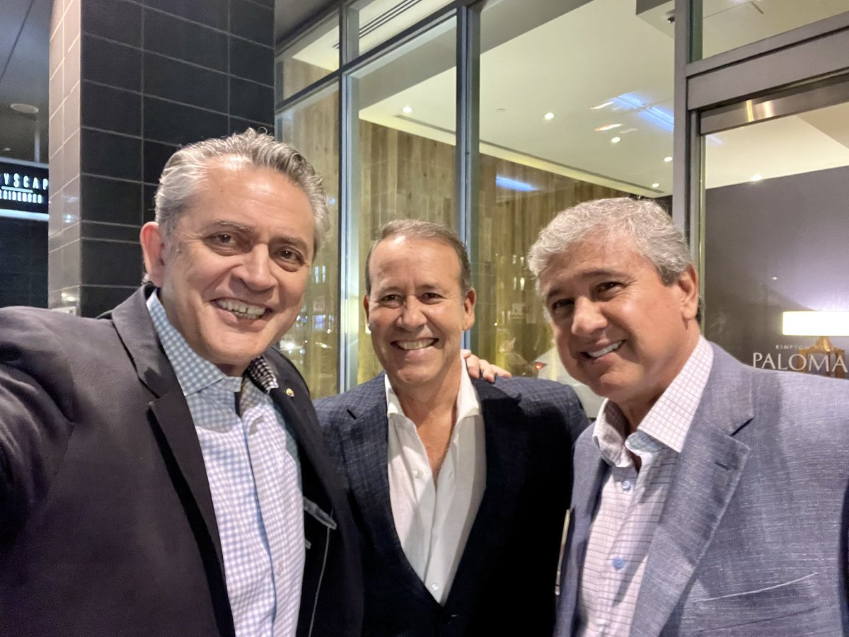 Great to see key business leaders and entrepreneurs from Sonora in Arizona!   <a href="/mariosanchezru2/">mario sanchez ruiz</a> and Alan Aguirre!