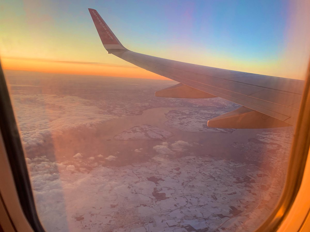 sana_90s's tweet image. Post a picture taken with your phone