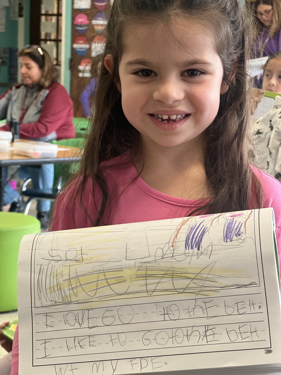 EMercadoAP's tweet photo. Kindergarten scholars proud of their writing!! ⁦@ParkPrinc⁩ #multipleliteracies https://t.co/PDpFbxXXof