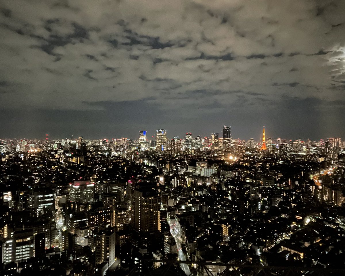 RYOICHI_TORII's tweet photo. いよいよ、明日新しいプロジェクトがまたひとつカタチに！“家族”を大���にするすべての方々に、精一杯届けていきます。 https://t.co/a6DvmMSsVM