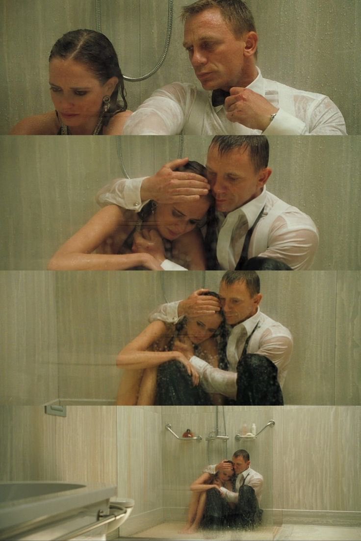 theclassaholic's tweet photo. ‘Casino Royale’ was released on this day 17 years ago and begun Daniel Craig’s run as James Bond.🍸 https://t.co/7lqnBphsut