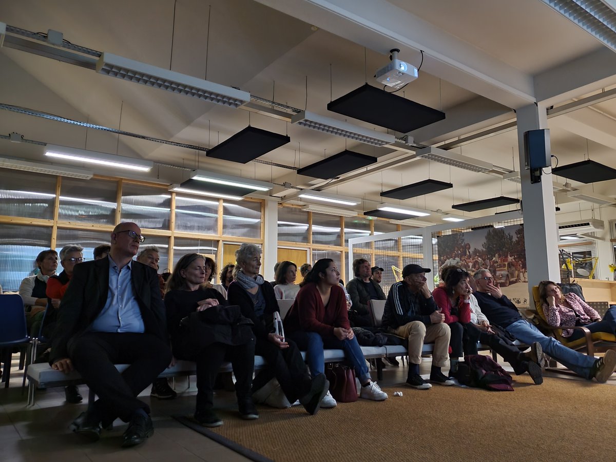 Le Tri Postal tweet media