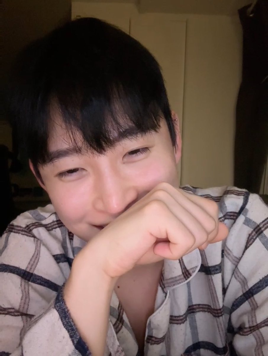 민성이 짱귀..🫶🏻