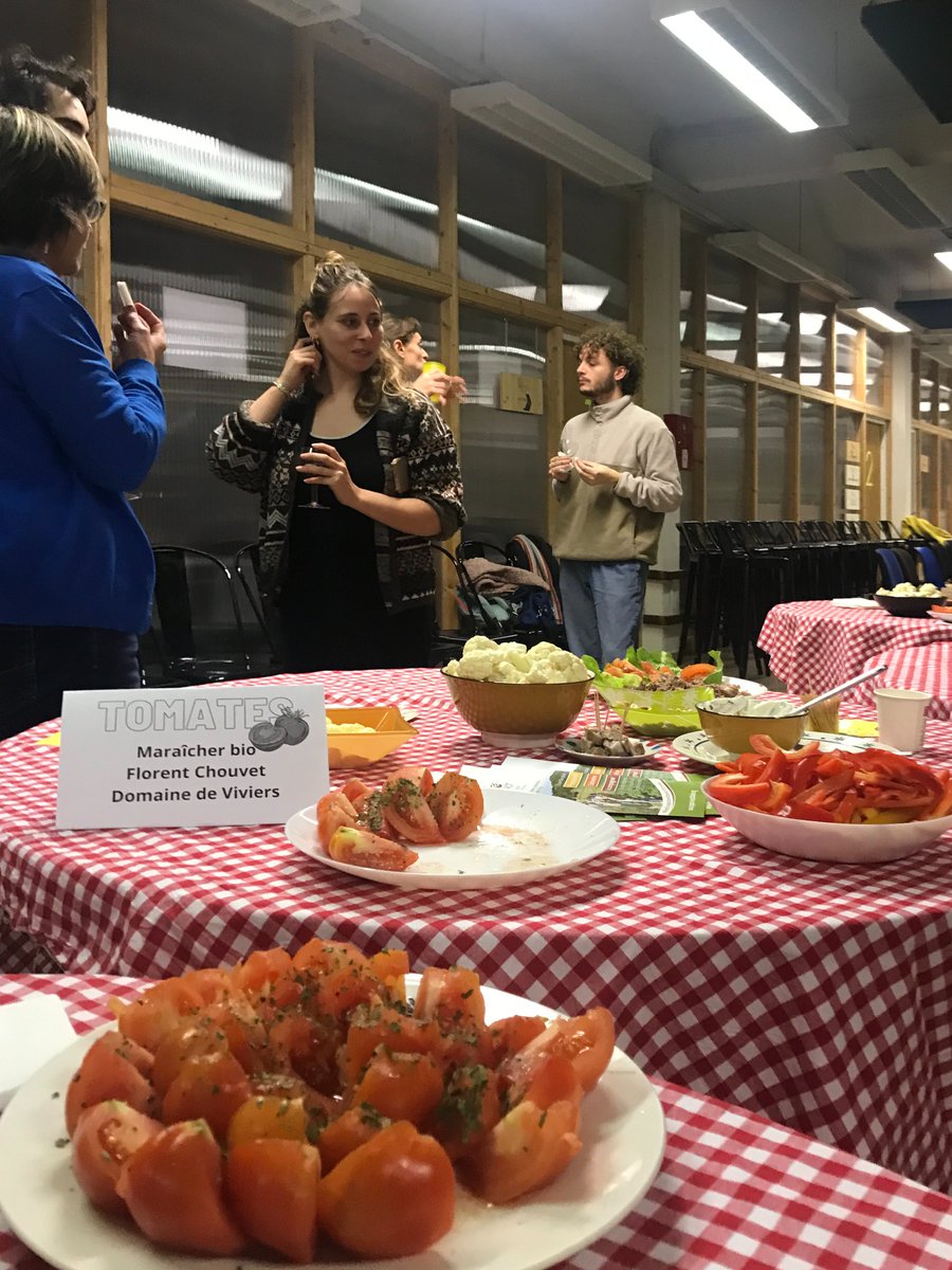 Le Tri Postal tweet media