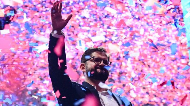 Gobierno de Boric anuncia proyecto de condonación del CAE y se presentará al Congreso Nacional el próximo año. 

Se mantiene el compromiso de la condonación a la deuda de miles de Chilenos/as por estudiar.