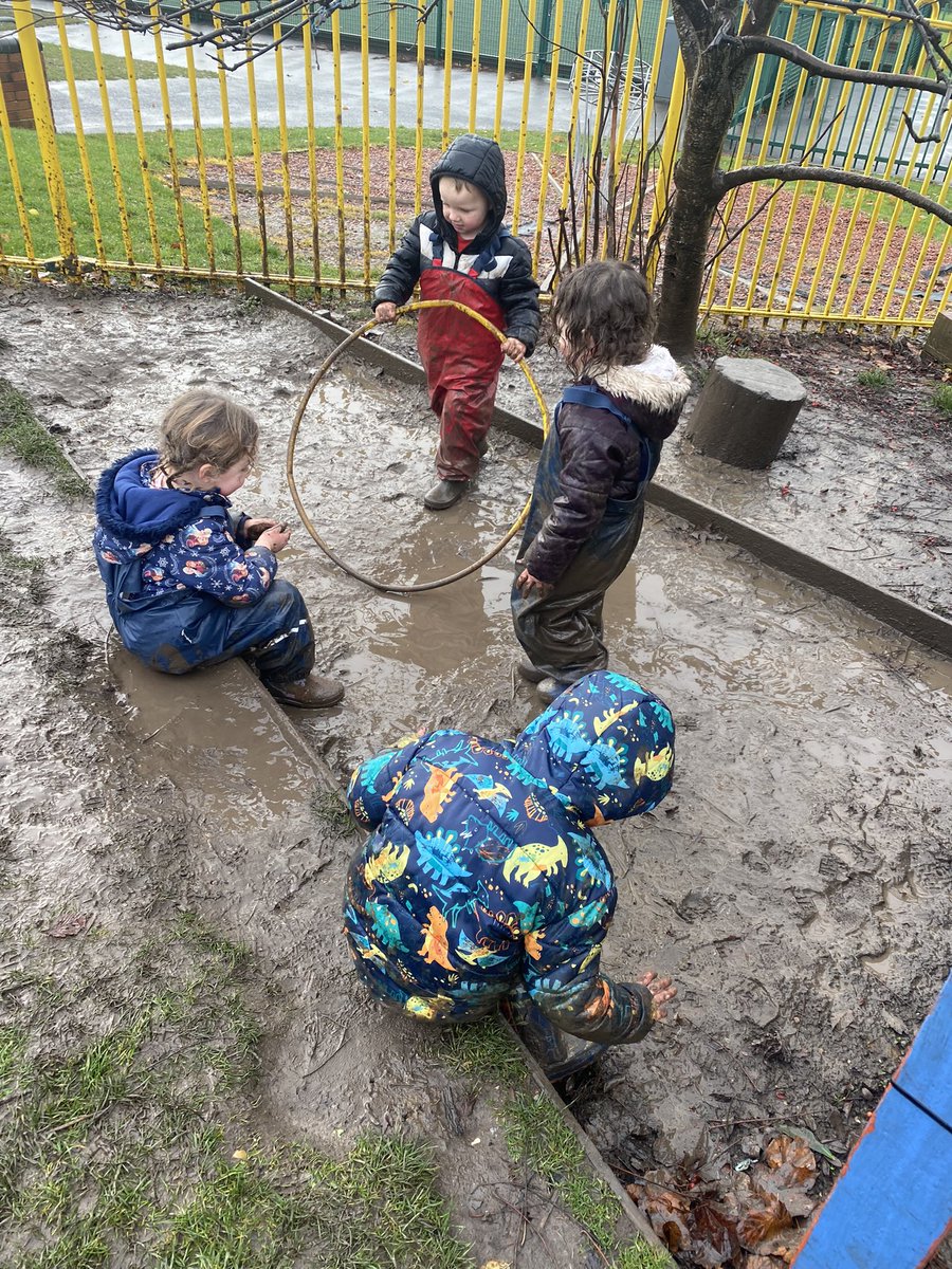 Earlier in the week the children loved exploring the mud and rain, a great sensory experience. Look at they happy faces🤩! #teamELC