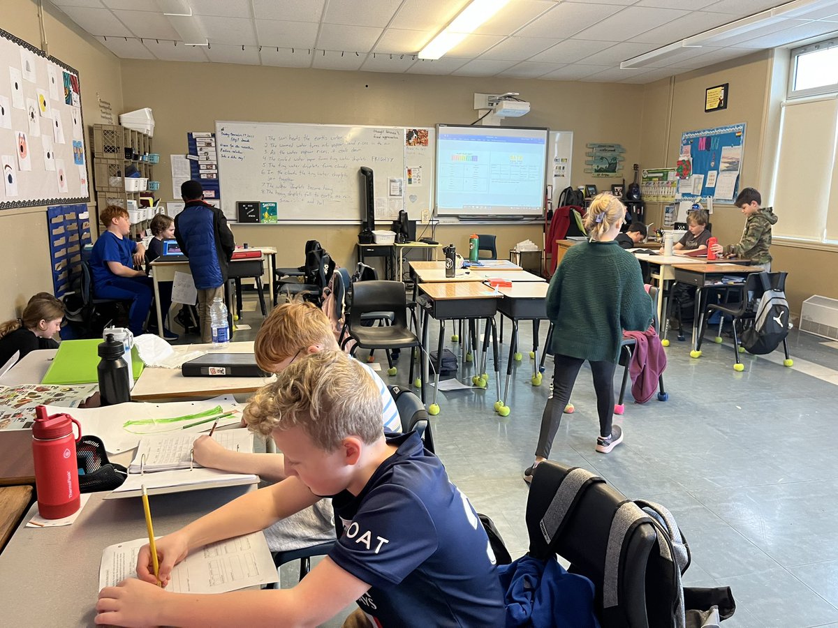 MQWSchool's tweet image. A BIG shoutout to our hardworking role models in Ms Cooper’s class who are working so hard and having an excellent Friday!!!🙌❤️👌✅📚❤️@11mscooper #beststudents