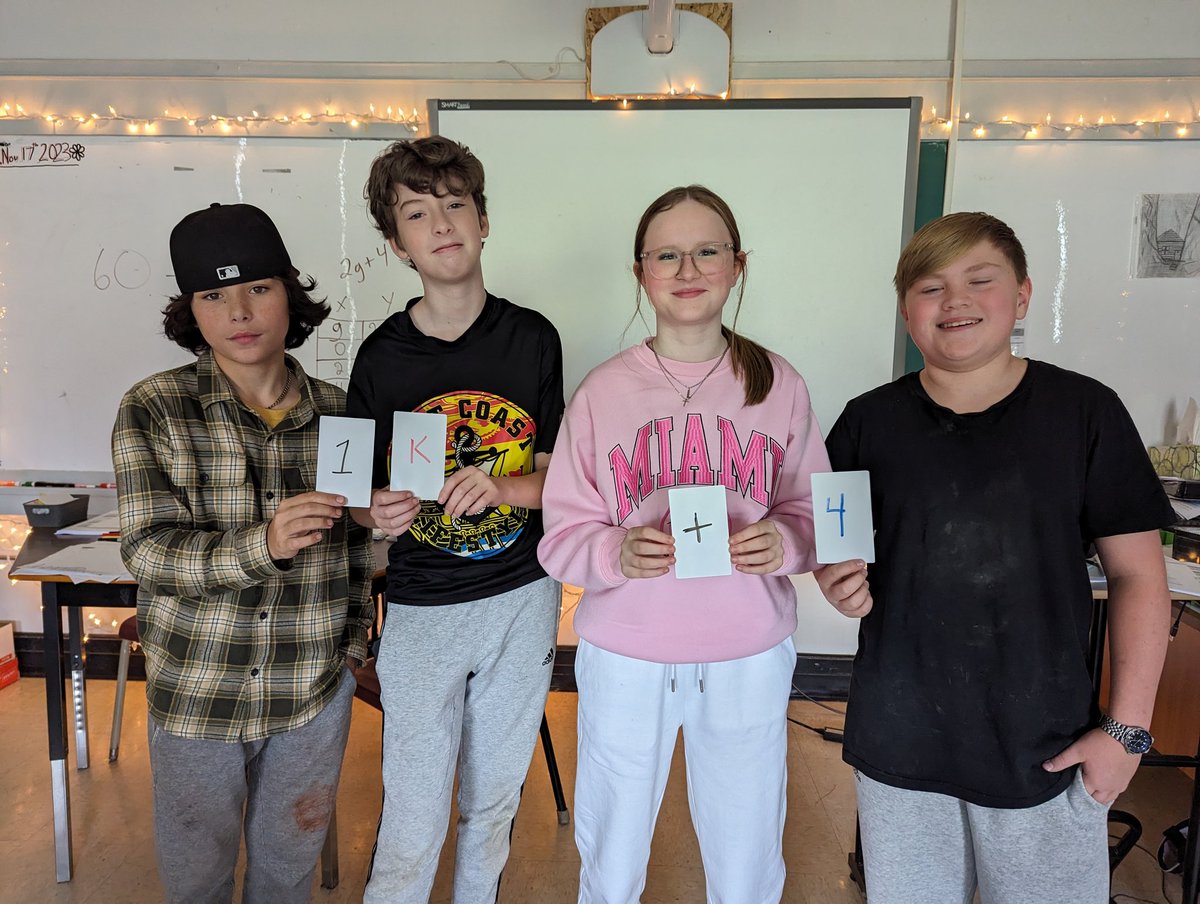 Mrs. Manzer tweet media