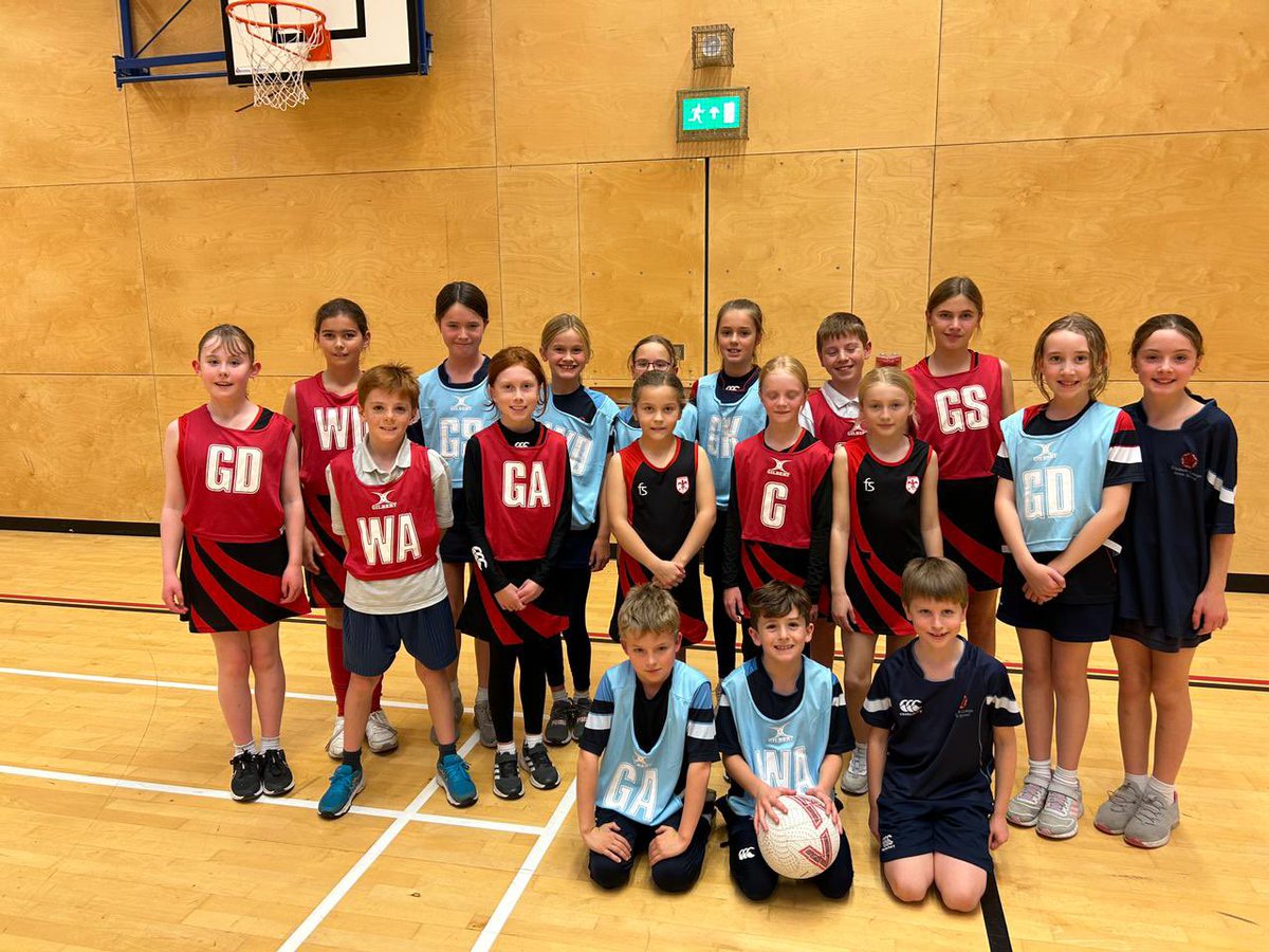 ECJS_gsy's tweet photo. History was made yesterday! Team ECJS won both their netball matches! The A team won 7-2 and the B team won 6-4! Thank you to @BeaucampsSchool for hosting us at the very last minute! https://t.co/mAYUBbHkeD