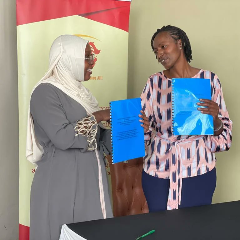 superb_cbo's tweet photo. Thrilled to announce the start of a new project dubbed PISCCA Decid'her sub-granted by @CREAWKenya through support from the @FranceinKenya & @Hewlett_Found which seeks to strengthen the capacities of Youth-led feminist women's rights organizations to address GBV & SRHR. https://t.co/SEqMvcLhoK