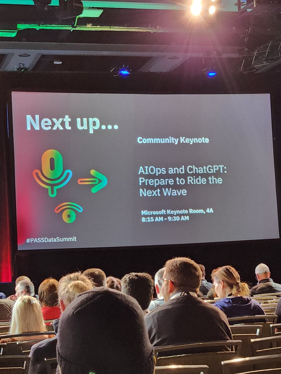 thinbluedba's tweet photo. Always a bittersweet moment when it's the last day at another #PASSDataSummit.  There's still so much to learn and so many people to meet and catch up with! https://t.co/pLAYWevn0U