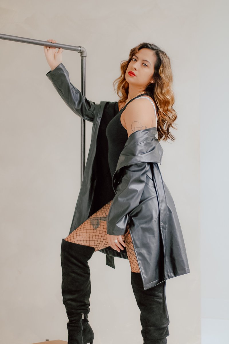 HassellCierra's tweet photo. I haaaad to show these off here too ❤️‍🔥 https://t.co/XvqiAB9UoL