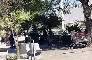 pikillo_green's tweet image. ⚠️Mes Septiembre
Mas brindis en las mismas bancas, sector &quot;tomadas&quot; (literal)por grupo de hasta 10 borrachos,bebiendo alcohol cada tarde desde las 15hrs

Hay q esperar q ataquen a un/a ciclista o peaton/a para hacer algo? #Reactividad #CeroPrevención #Bicicleta #Copiapo #Atacama