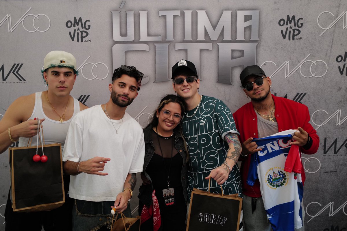 Emiixvelez7's tweet image. “Gracias por salvarme a mi, ahora les toca a ustedes salvarse” 🤍
GRACIAS CNCO 
CNCO LATIN KINGS