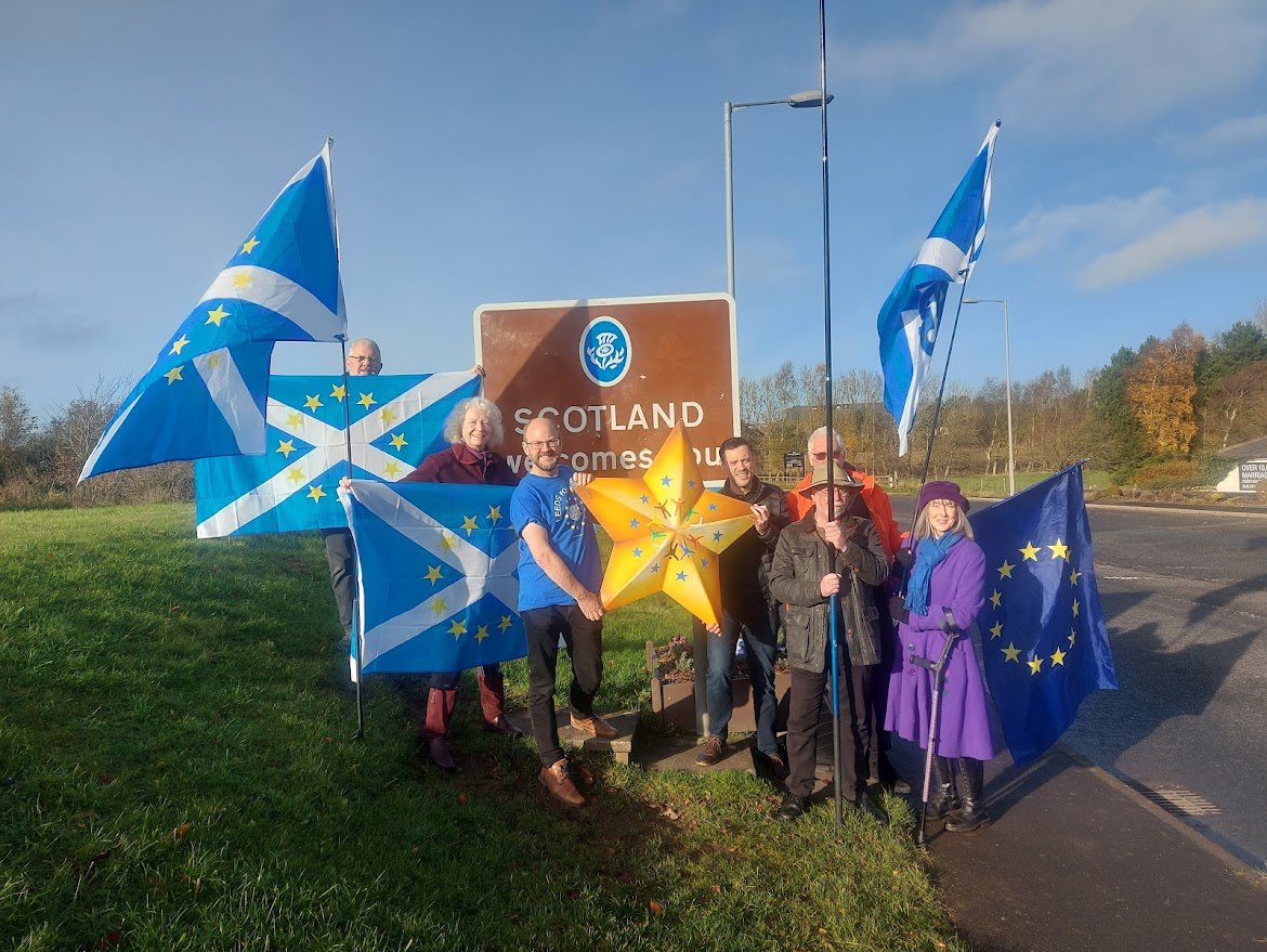 Some great photos from today’s arrival at Gretna of the Star of Europe, en route for the event tomorrow at the Easterbrook Hall in Dumfries. Well done @euromovescot