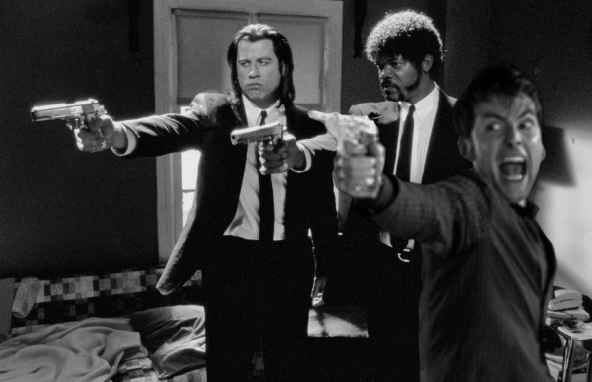 az_crowley's tweet photo. A thread of David Tennant sneaking into movies/shows 🎥 https://t.co/t3cie5kRuZ
