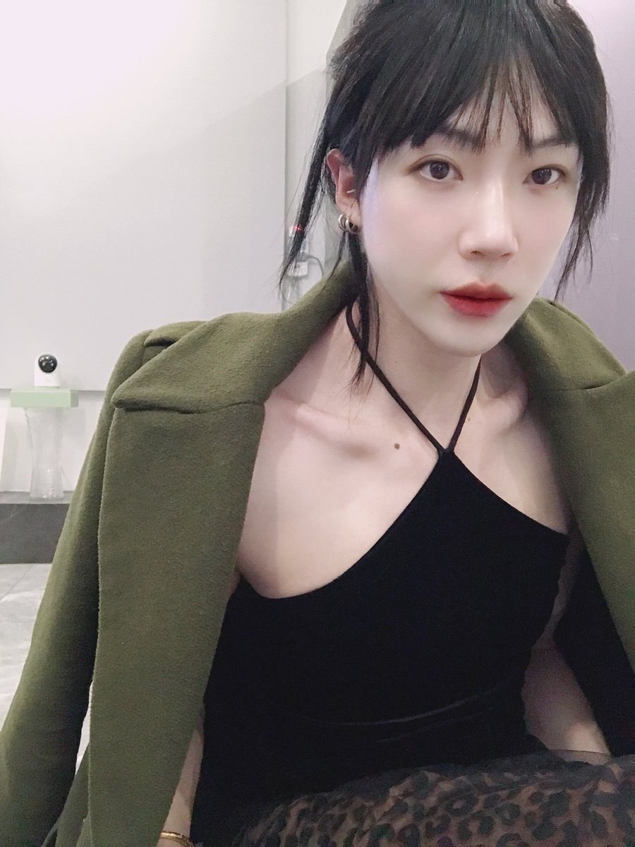 CD91462778's tweet photo. 北京，可🈷️#女王 #御姐 #调教 #ts  #北京 #女装 #cd伪娘 #cdm  #ladyboy #人妖 #trans #sissy  #femboy  #tgirl  #cuckold #shemale  #男の娘 #男娘 #cd #ts #transgender #女装大佬 #女装男子 #女装少年 #变装 #女装娘 #变装 🉑🈷，喜欢➕V:xsq19980818 https://t.co/s1jG0ZWU3g