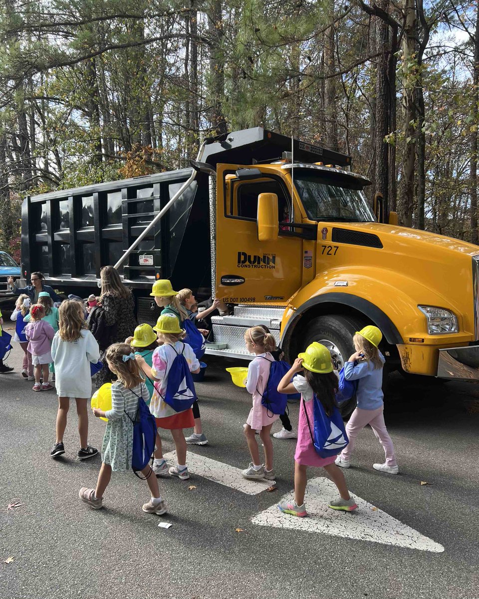 Dunn Construction had the opportunity to participate in the Cherokee Bend Elementary Community Helpers Day! What a pleasure it was spending the morning with these students, and sharing about what work we do in and around the community.