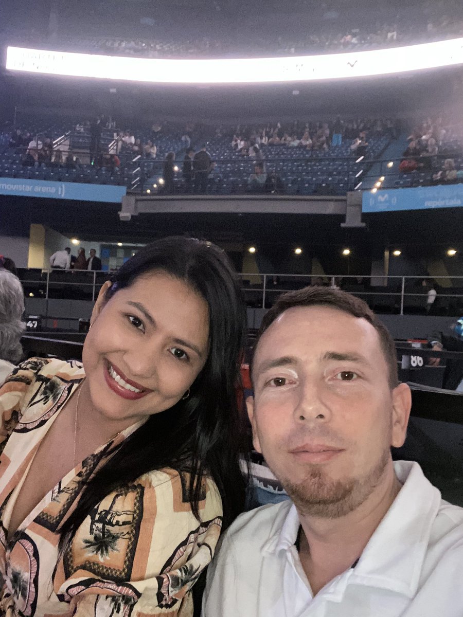 suzzettemariana's tweet image. Un 16 de noviembre que permanecerá en mi corazón por siempre. @MarcoASolis  con su elegancia innata, en su máximo esplendor.  La mejor presentación en Bogotá . #movistararena #marcoantoniosolis #marsolis ❤️❤️❤️❤️❤️❤️ he sido demasiado feliz . Gracias @MarcoASolis