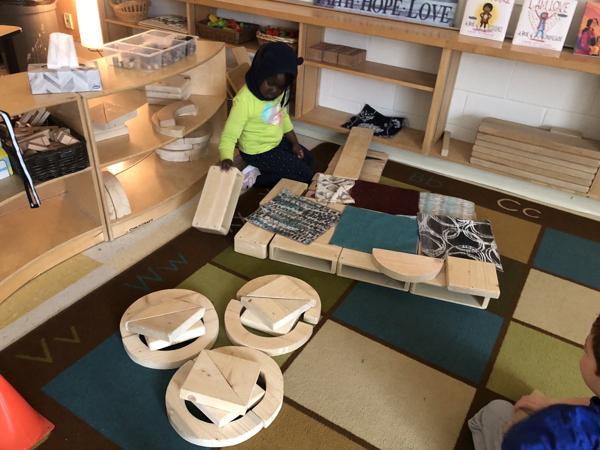 AskariNasim's tweet photo. Our Ss @KCBusyBees put their engineer hats today at blocks area! They came up with their design before creating their bedrooms! 🤩🙌♥️ #ocsbSTEAM #ocsbDL #ocsbKindergarten #AnnCharacter #ocsbCollabration #ocsbCommunication #ocsbCriticalThinking @StAnneOCSB https://t.co/7l6Bw9hv87