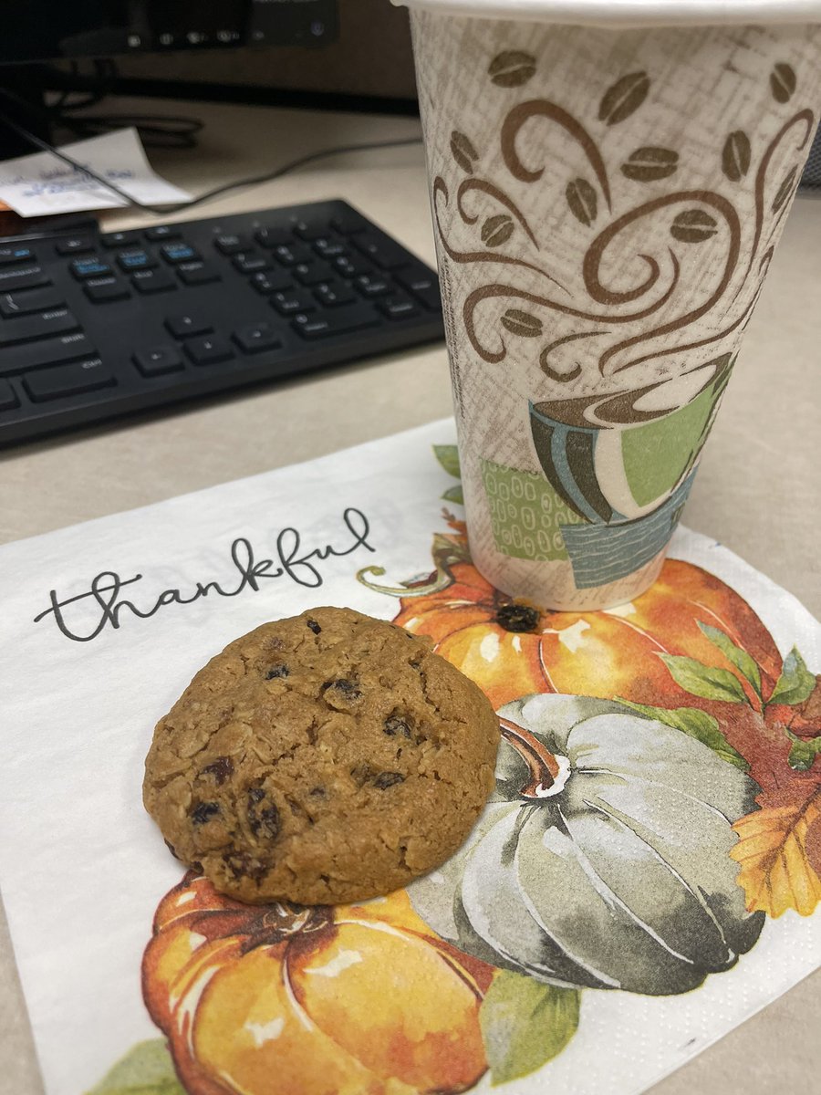 Thankful for a delicious snack from our amazing District Leaders 
Happy Thanksgiving 🍁 <a href="/mtss_iisd/">MTSS_IISD</a>