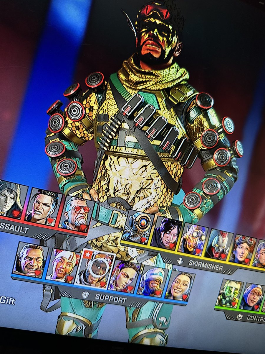 TWP_SERIUS's tweet photo. @PlayApex be nice to be able to put your legends in a specific order so when someone picks who you want it auto picks next on your list. #ApexLegends #sub2serius #gameawards #apex #SupportSmallStreams https://t.co/BCHt7OD4HY