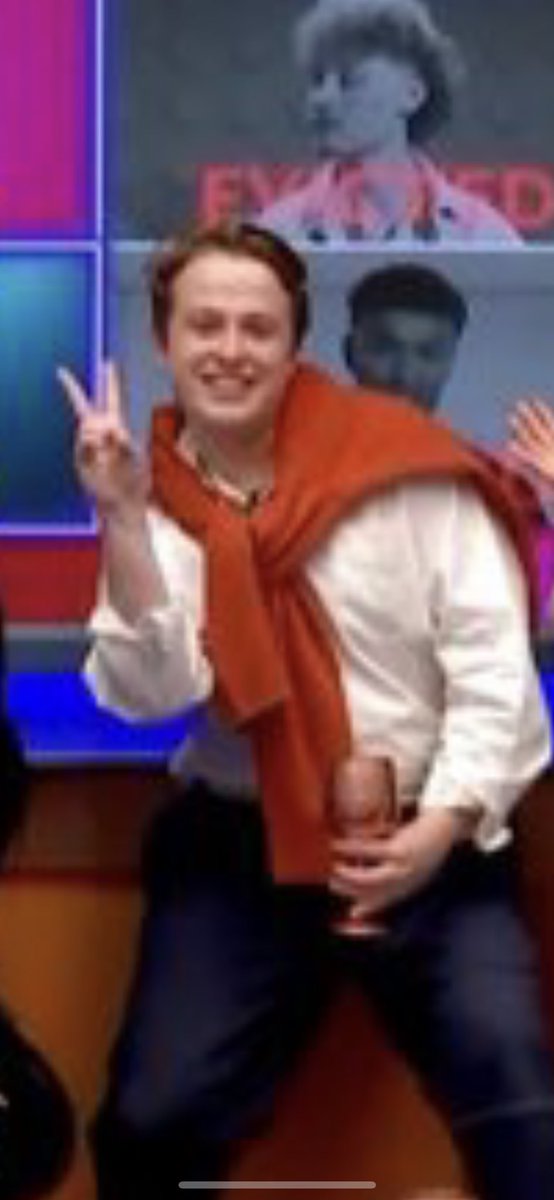 cupofteakim's tweet photo. HE WAS SUNSHINE       I WAS MIDNIGHT RAIN #bbuk https://t.co/yjdRZNSCoJ