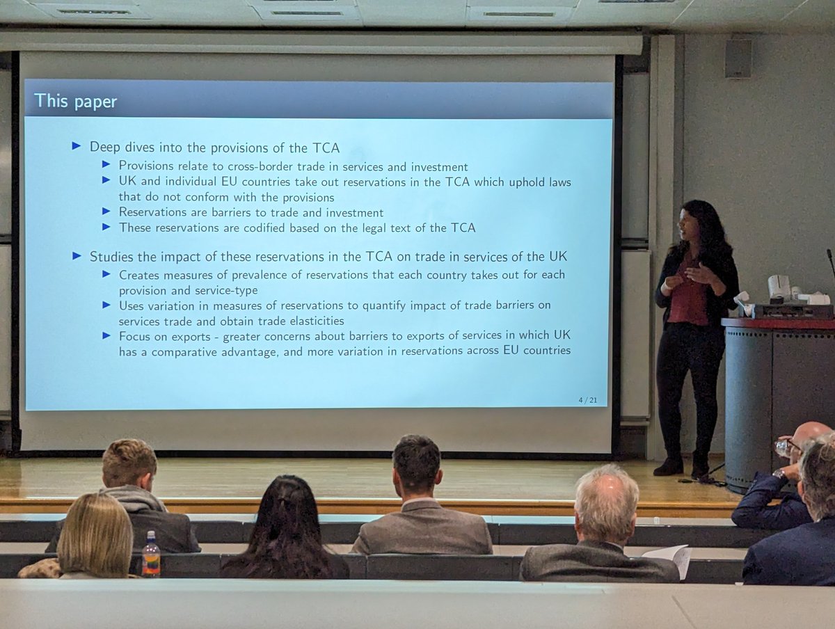 Now what about service sector trade?  Good to hear from <a href="/ShaniaBhalotia/">Shania Bhalotia</a> who expresses some concern about the erection of trade barriers post #Brexit in areas where the UK has a comparative advantage.

🎩 @thom_sampson and <a href="/swatdhingraLSE/">Swati Dhingra</a> 

15/n

<a href="/NIESRreview/">NIER</a>