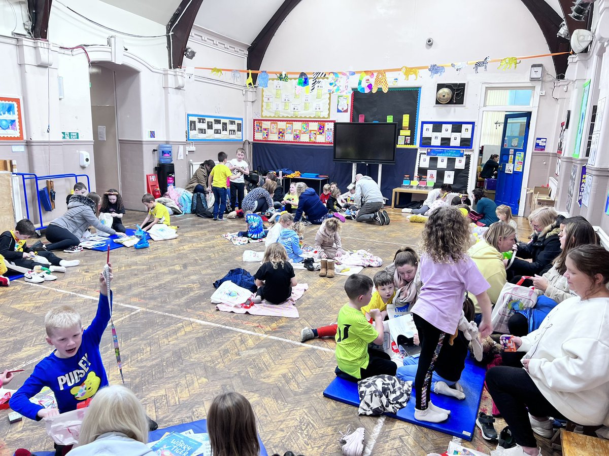 MorningsidePS's tweet image. P2 and P3 were issued their Read, Write, Count bags today. It was lovely to welcome parents and carers into the school to share what was inside #bookbug #readwritecount @Bookbug_SBT @ReadWriteCount