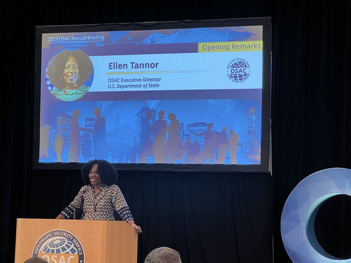 rtrianasoto's tweet photo. #OSAC week | Asistí esta semana al Annual Brief de @OSACstate en la ciudad de Washington. La experiencia fue enriquecedora, llena de conocimientos y encuentros con personas a las que guardo un gran aprecio. https://t.co/dvjdHUPZaB
